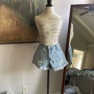 Size 11 Hollister High Rise Boyfriend Shorts